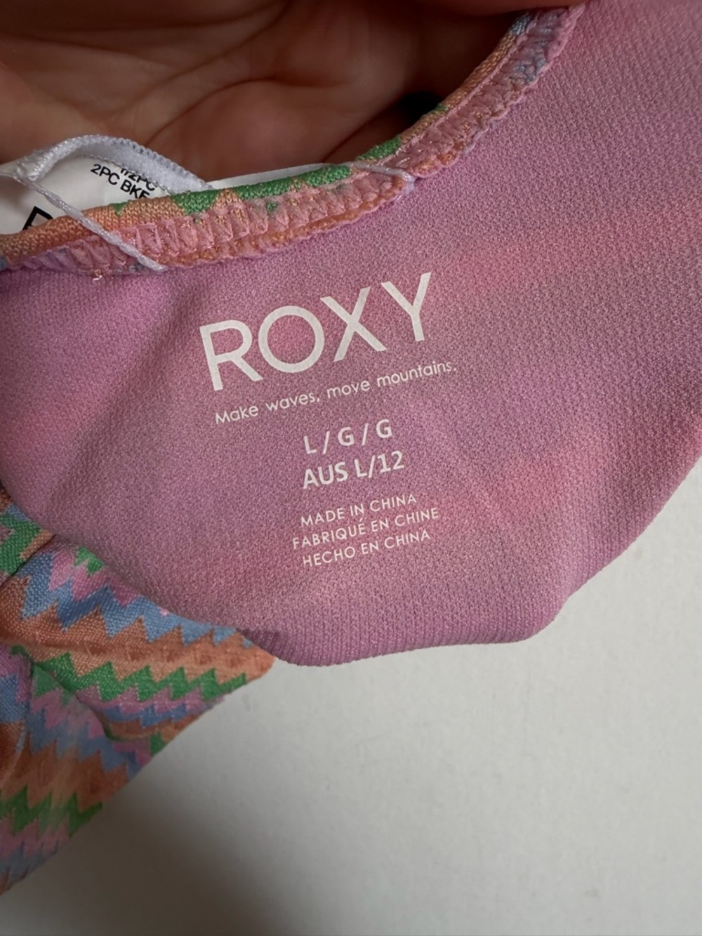Roxy Juniors Pink Wavy Stripe Keyhole One Piece Swimsuit size Large EUC - Picture 13 of 13